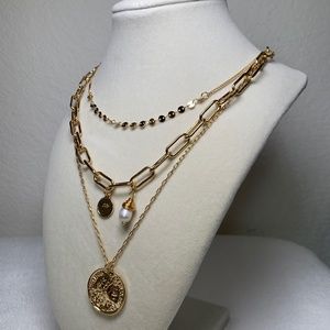 Tri-Layer Gold Necklace